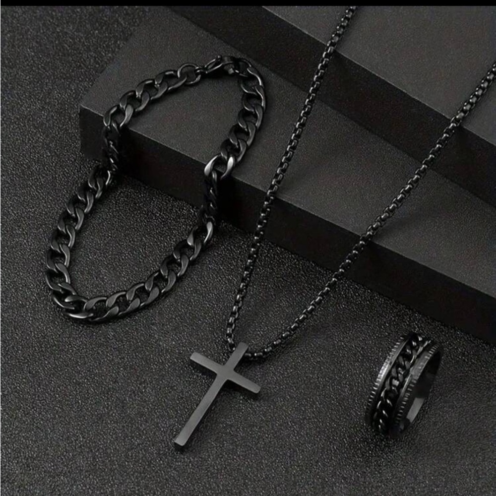 - 2 FOR $15 BUNDLE 🧔🏻‍♂️👨🏾🎁Stylish Black Stainless Steel Jewelry Set